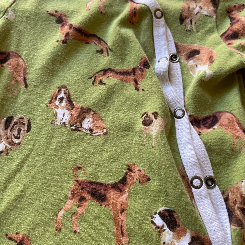 Milkbarn 3-6m Green Dog Print Infant Footed Pajamas - Snap Front - Picture 3 of 3